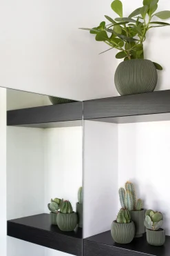 Potten En Vazen|ohgreen Pot bol groove 8x7