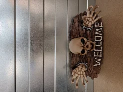 Beelden|ohgreen Skelet bord Welcome